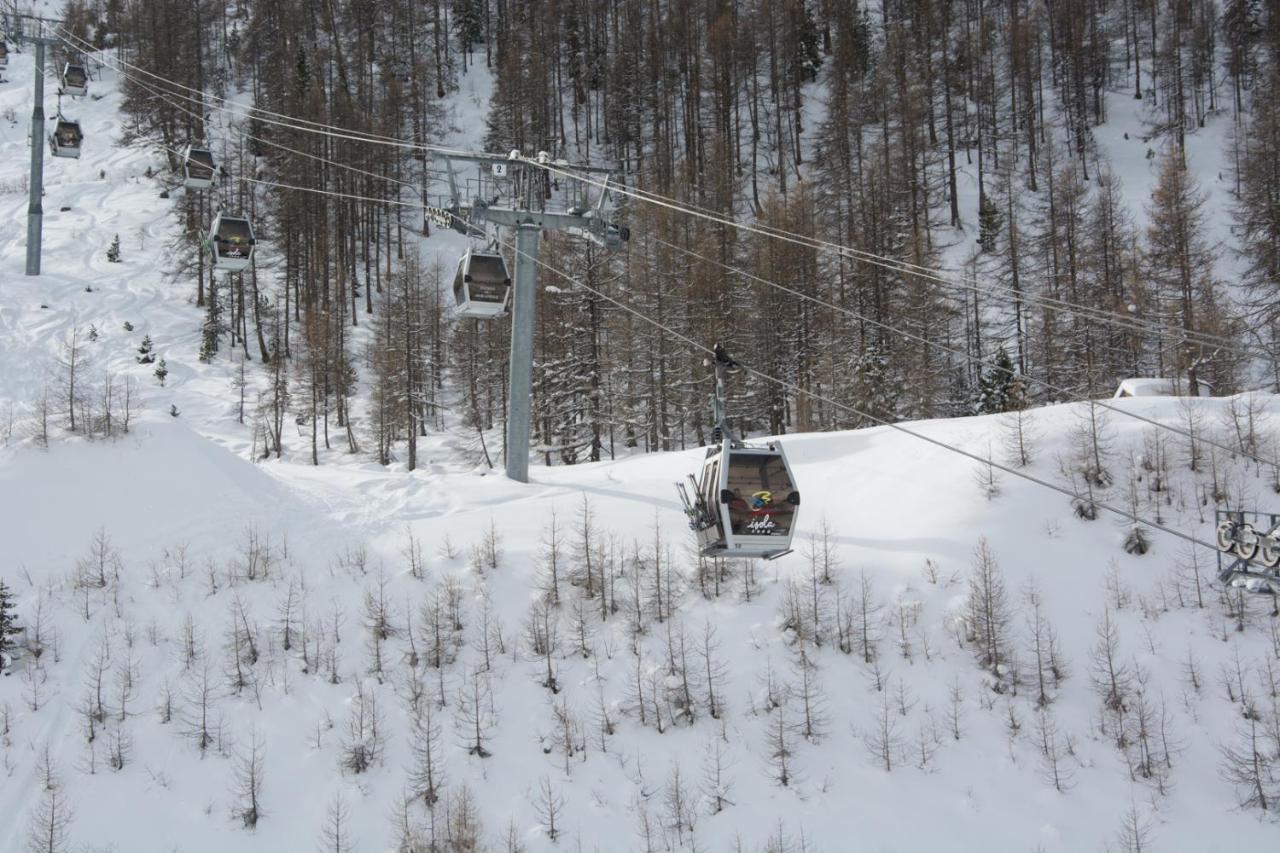 Chalet Pointu イゾラ 2000 エクステリア 写真